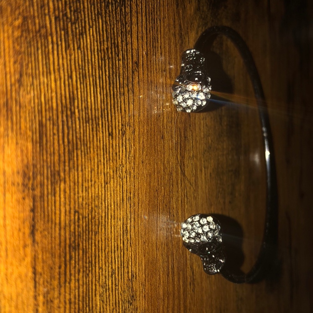 Skull bracelet
